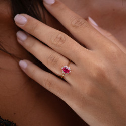 Anillo Rubí Melissa – Oro de 18K y Diamantes Naturales