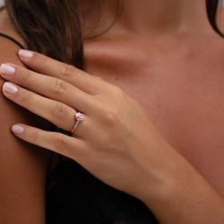 Louane Pink Sapphire Ring – 18K Gold and Natural Diamonds