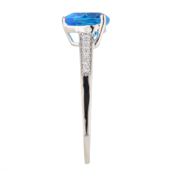 Louise Aquamarine Ring – 18K Gold and Natural Diamonds