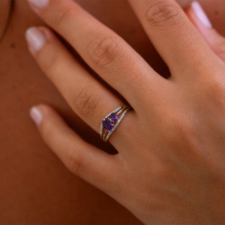 Lucinda Amethyst Ring – 18K Gold and Natural Diamonds