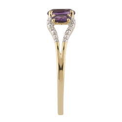 Livia Amethyst Ring – 18K Gold and Natural Diamonds