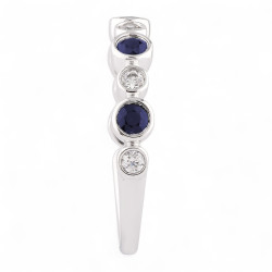 Julie Blue Sapphire Ring – Natural Diamonds and 18K Gold