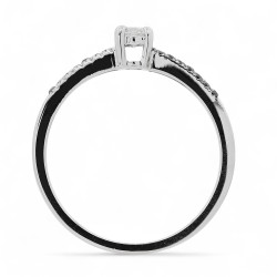 Iris Black Diamond Ring – 18K Gold and Natural Diamonds