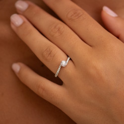 Anillo Aurelie – Oro de 18K y Diamantes Naturales | Celinni