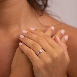 Anillo Aurelie – Oro de 18K y Diamantes Naturales | Celinni