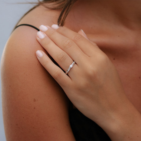 Ring Elise aus 18K Gold mit Natürlichen Diamanten