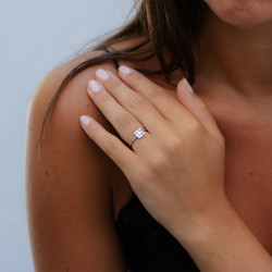 Anillo de Diamante Beatrice – Oro de 18K y Diamantes Naturales