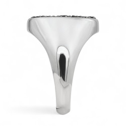 Anillo Diamantes Negros Isadora – Oro de 18K y Diamantes Naturales