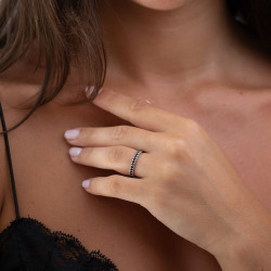 خاتم Isaure بالألماس الأسود – ذهب عيار 18 قيراط وألماس طبيعي