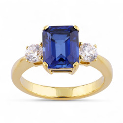 Karima Blue Sapphire Ring – 18K Gold and Natural Diamonds