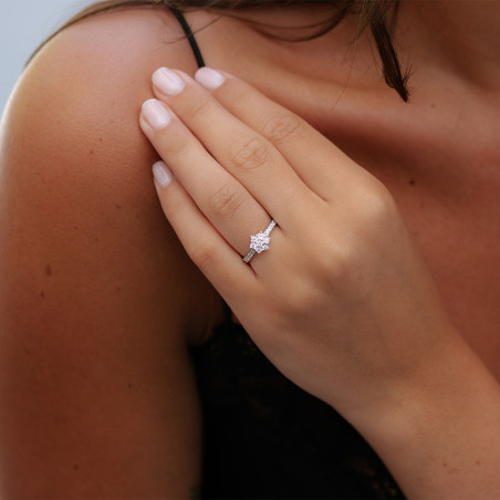 Francisca Natural Diamond Ring in 18K Gold