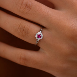 Lena Pink Sapphire Ring – 18K Gold & Natural Diamonds