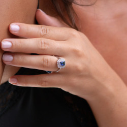 Blauer Saphirring Joséphine – 18K Gold und Diamanten