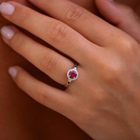 Anillo de Rubí y Diamantes Naturales Laetitia en Oro de 18K