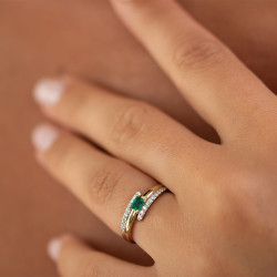 Anillo Esmeralda Laurence – Oro de 18K y Diamantes Naturales