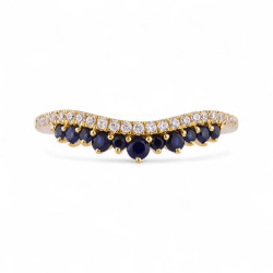 Laura Blue Sapphire Ring – 18K Gold & Natural Diamonds