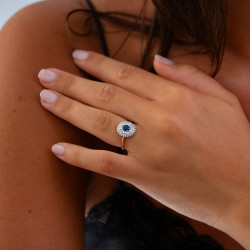 Kenza Blue Sapphire Ring – 18K Gold and Natural Diamonds