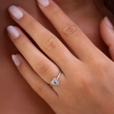 Magalie 18K Gold Heart Morganite Ring with Natural Diamond Halo