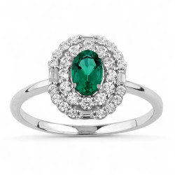 Mathilde Oval Emerald Ring – 18K Gold and Natural Diamonds
