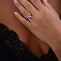 Maïwenn Ruby Ring – 18K Gold and Natural Diamonds l Celinni