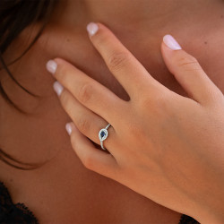 Anillo Zafiro Azul Lilou Pera – Oro de 18K y Diamantes