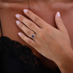 Liliane Blue Sapphire Ring – 18K Gold and Natural Diamonds