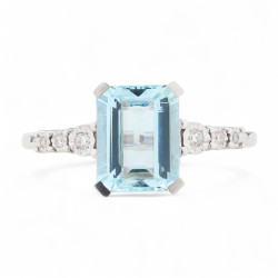 Anillo Aguamarina Madeleine – Oro de 18K y Diamantes Naturales