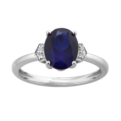 Luna Blue Sapphire Ring – 18K Gold and Natural Diamonds