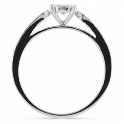 Delia Ring – 18K Gold and Natural Diamonds l Celinni