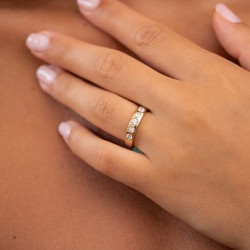 Arwen Ring – 18K Gold and Natural Diamonds l Celinni