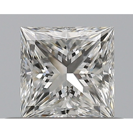 الماس بشكل أميرة بوزن 0.5 قيراط