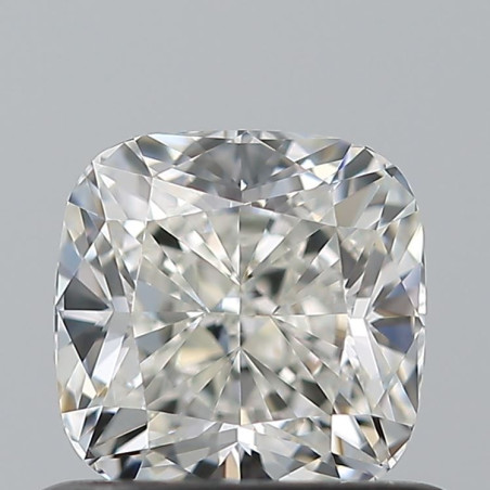 الماسة بشكل وسادة براقة بوزن 0.7 قيراط