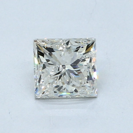 0.82 قيراط الماس بشكل الأميرة