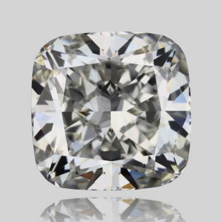 الماسة بشكل وسادة براقة بوزن 0.7 قيراط