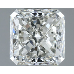 1- قيراط ماسة بشكل مربع مشع