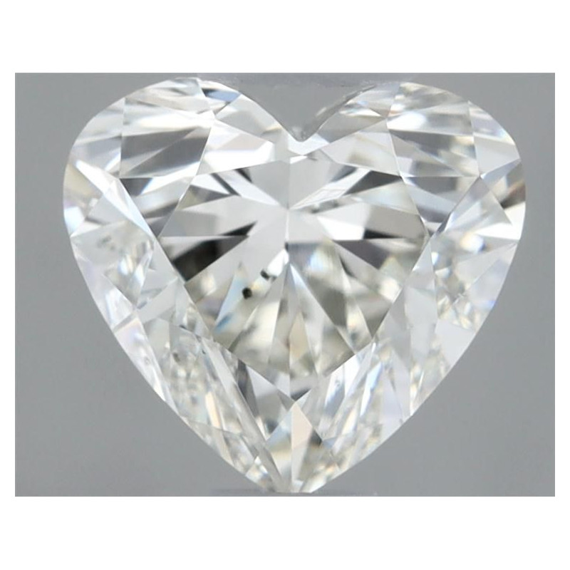 الماس على شكل قلب بوزن 0.5 قيراط