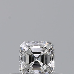 0.23-Carat SQUARE EMERALD...