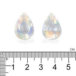 rainbow moonstone lengte Birne Wei&szlig; 26.39 karaten