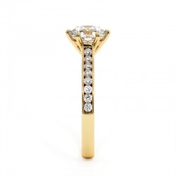 Carmen Engagement Ring | 18K Gold and Natural Diamonds