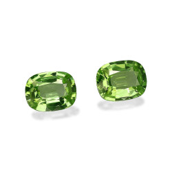 CUSHION-cut Peridot Pistachio Green 4.59 carats