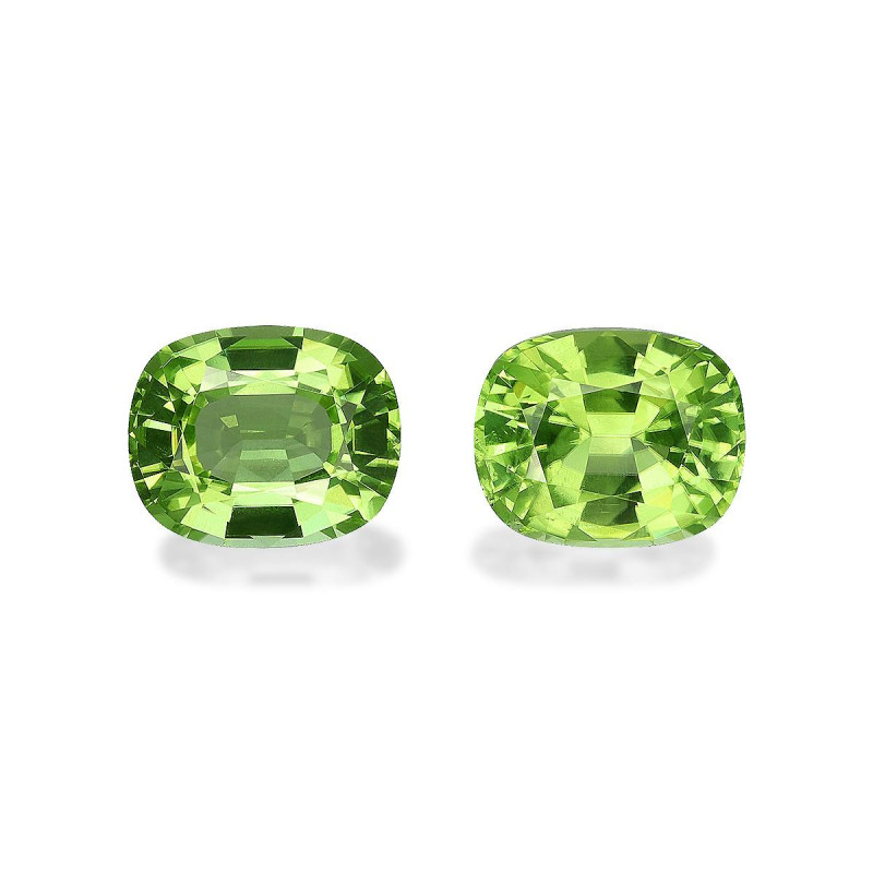 CUSHION-cut Peridot Pistachio Green 4.77 carats