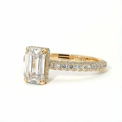 Pamina II Diamond Engagement Ring Hidden Emerald Halo | Celinni Paris