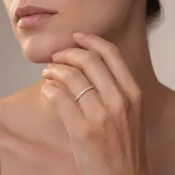خاتم نصف تحالف LOVE بالألماس الطبيعي من الذهب الأصفر عيار 18