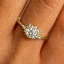 Ama Diamantring – Vintage-Diamant-Solitär von Celinni