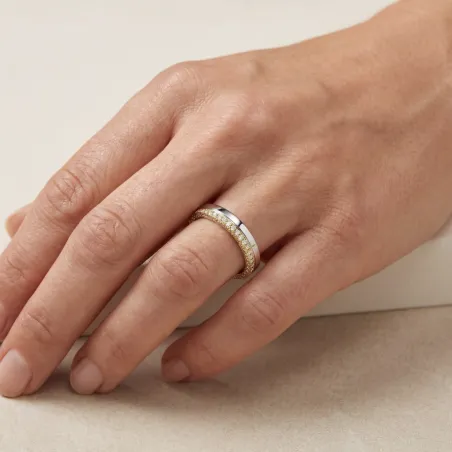 Futura Trouwring met Natuurlijke Diamanten in 18K Goud