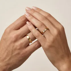 Luminae Trouwring 18K Geelgoud – Gestreepte Afwerking