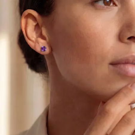 Promesse Amethyst Gold Stud Earrings