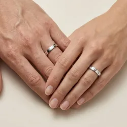 Selene Trouwring 18K Witgoud & Natuurlijke Diamanten