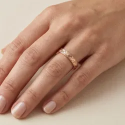 Lioraé Ehering aus 18K Roségold – Florale Gravur | Celinni