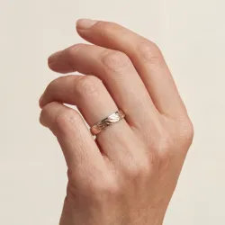 Cael Ehering Weiß- & Roségold 18K – Graviertes Wellenmuster